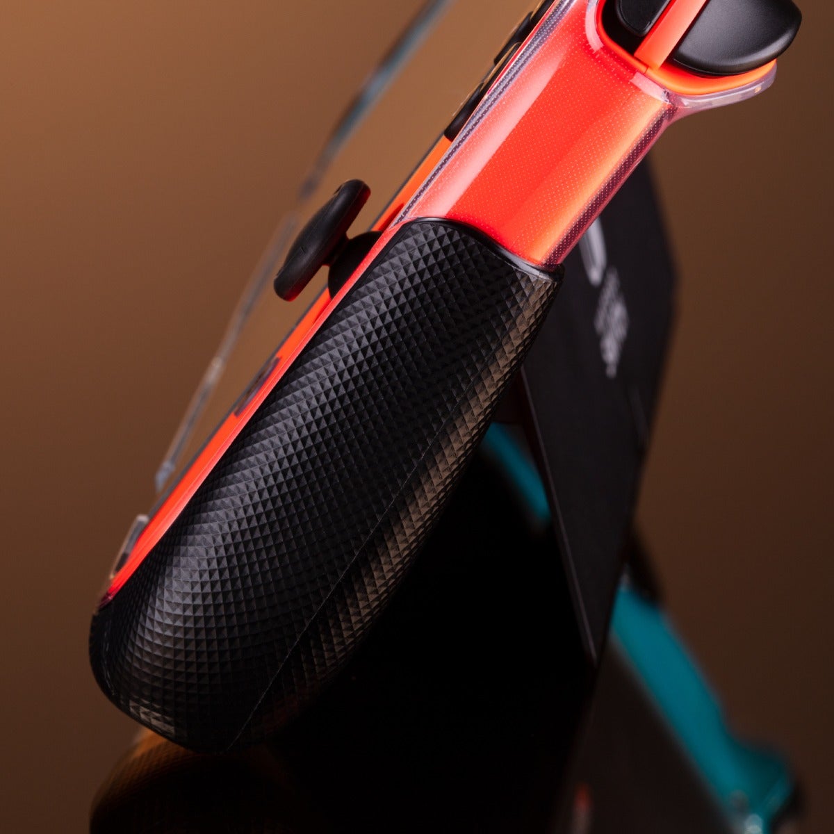 Kita Grip 360 with GlassFusion VisionGuard Nintendo Switch