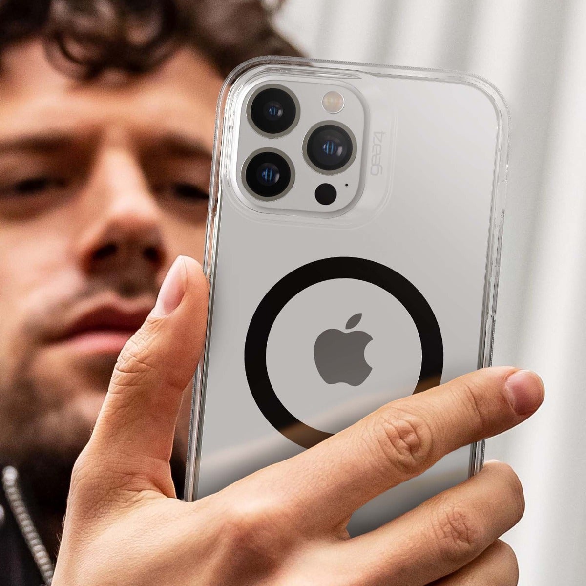 Santa Cruz Snap for MagSafe Apple iPhone 13 Pro Max Cell Phone Case