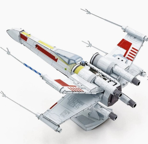 Metal Earth X-Wing Starfighter