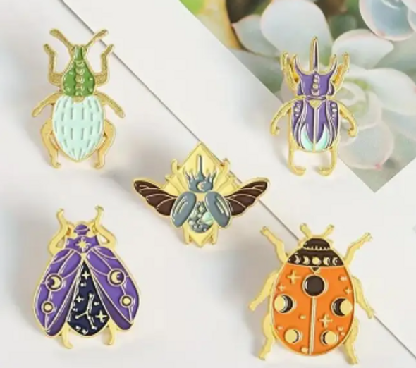Magnifique Insect Pins
