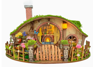 Miniature House Kit: Fern Hollow