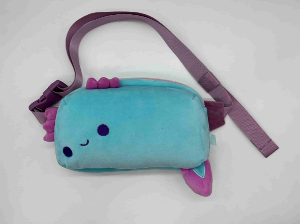 Plushiverse: Plushie Fanny Pack - Cute-olotl