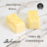 Sauvignon Blanc -The crisp notes of New Zealand Sauvignon shine through the sweet, smooth white chocolate Ganache. Encased in a white chocolate shell this chocolate is not too sweet and a refreshing surprise
contains - Milk (dairy), Alcohol, sulphites