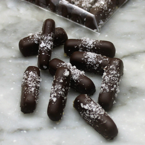 Mini Sea Salt Caramels are Mini Version of our Award winning Sea Salt Caramel conveniently wrapped in packet of 16 individual pieces. Great after dinner or with a good book.