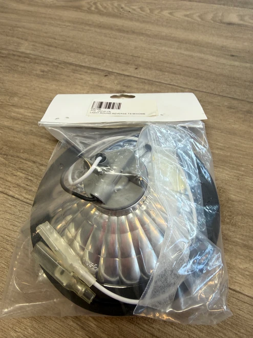 Rear reversing light incandescent bulb for older caravanas