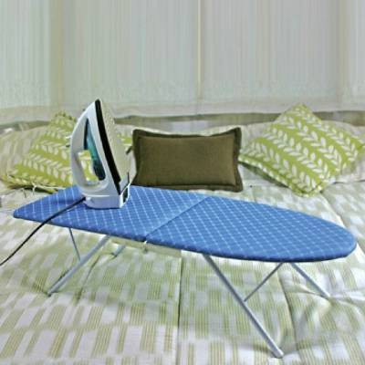 RV FOLDING IRONING BOARD.43904.