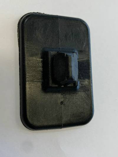 DOOR CATCH GLASS