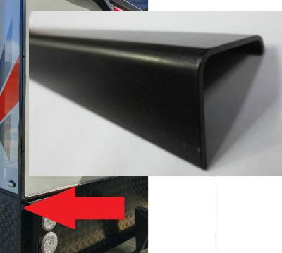 EXTRU CORNER MOULD 6106 T4 CB 6.5m BLACK