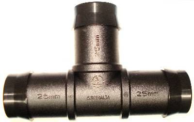 PLASTIC BARBED TEE 25MM. TB25