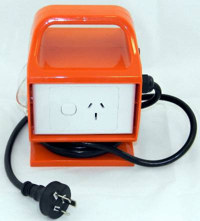 POWERTECH POWER ADAPTOR 10A - 15A ORANGE