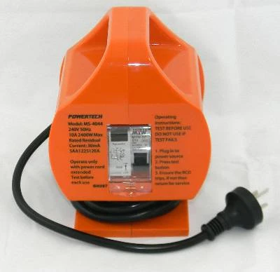 POWERTECH POWER ADAPTOR 10A - 15A ORANGE