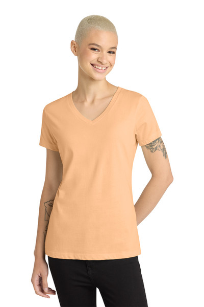 DISTRICT - Women’s Perfect Weight  V-Neck Tee