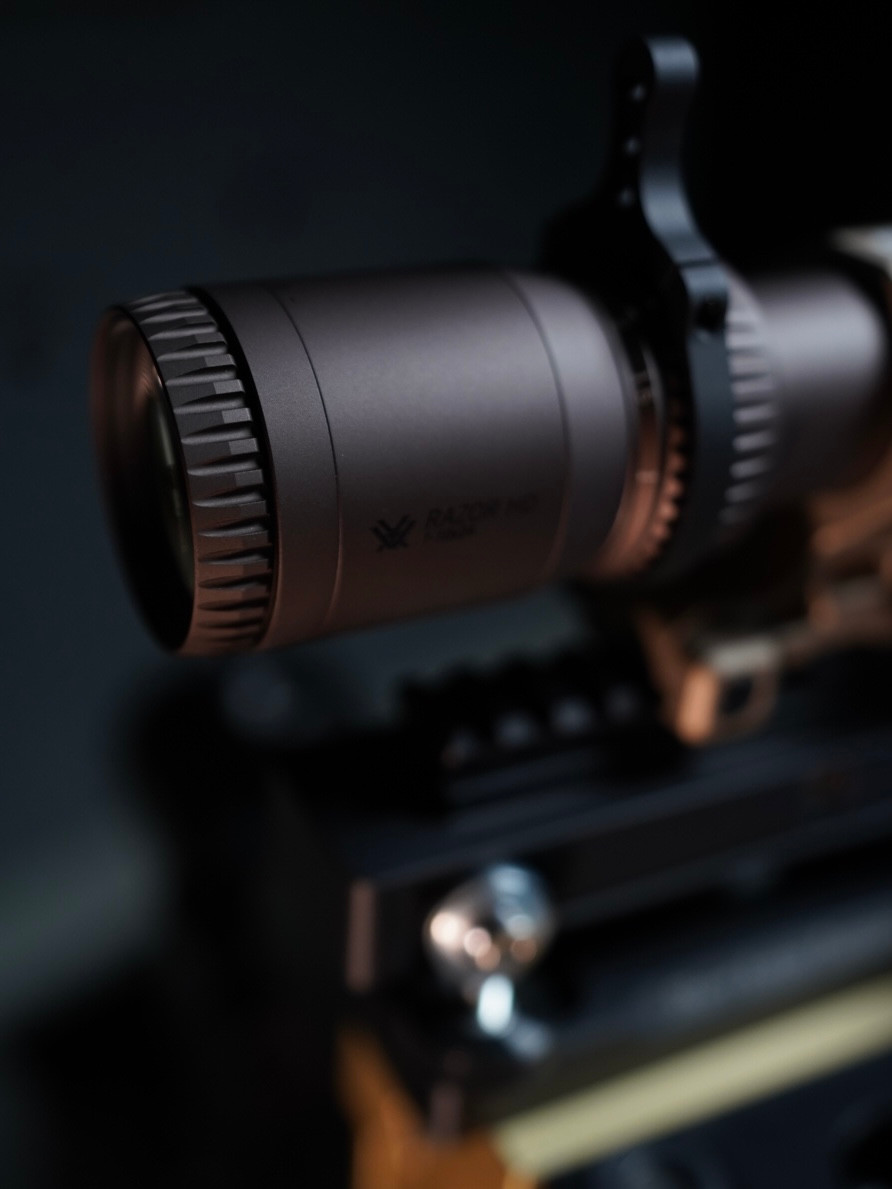 Vortex Razor HD GEN lll 1-10x24 PACKAGE (MOUNT/OFFSET RED DOT)