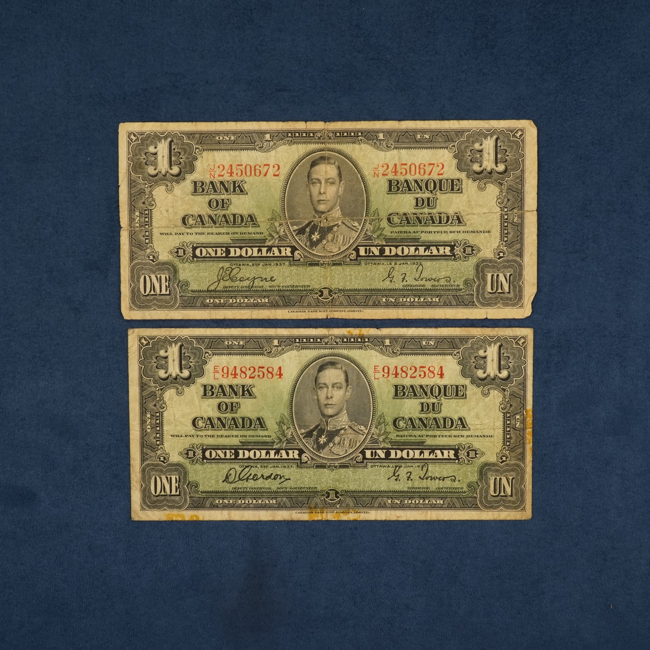 1937 Canada Circulated Pair of $1 Banknotes - Free Shipping USA