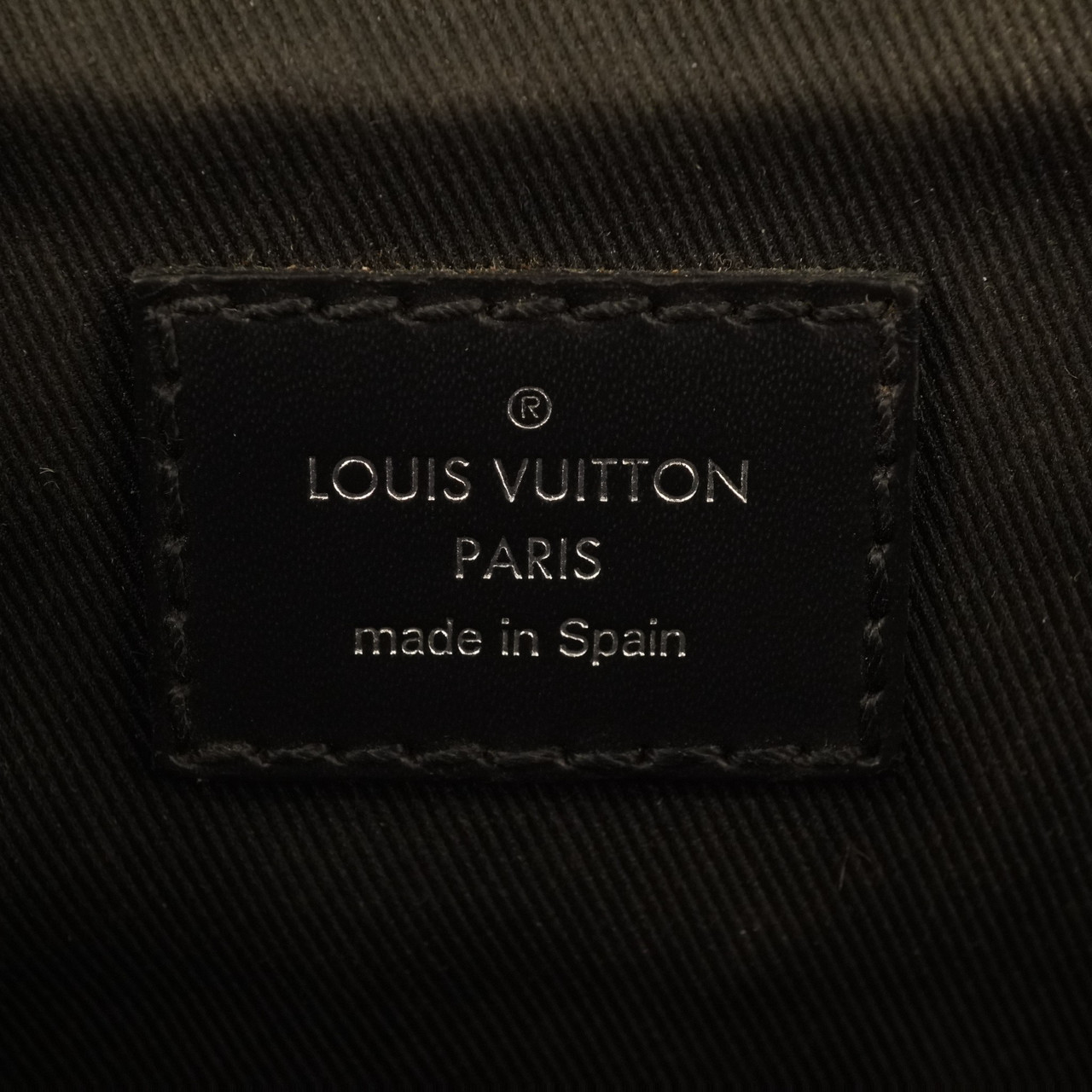 Louis Vuitton // Black Damier Graphite District PM Messenger Bag – VSP  Consignment