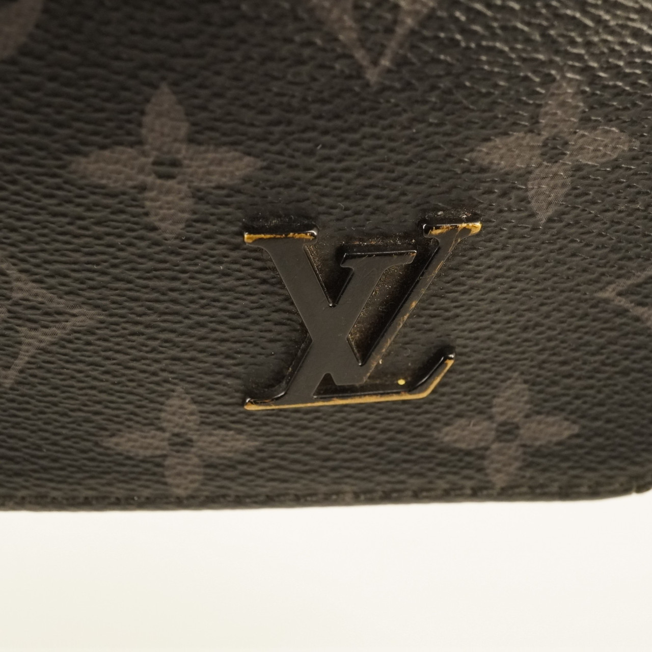 Chic Louis Vuitton District Messenger Bag PM Black Monogram Free