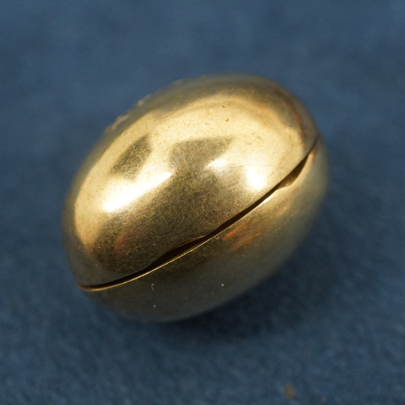 Vintage Tiffany & Co. Vermeil Sterling Silver Egg Shaped Box, London ca. 1963