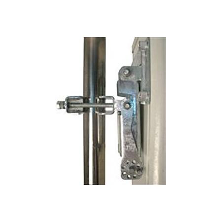 COMMSCOPE Antenna mounting bracket for mounting SBNHH1D65C antenna to a 6 inch pole