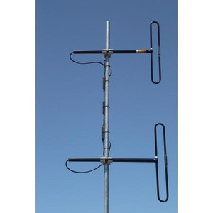 TELEWAVE 110-138 MHz Folded Dipole Ant 500 watts, 34 degree vertical beamwidth up to 15 degrees of electrical uptilt or downtilt.
