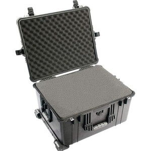 PELICAN 1620 equipment carry case, with foam, black. .