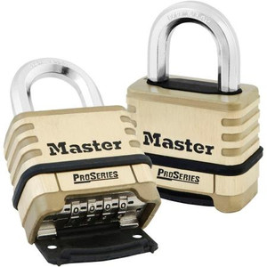 MASTER LOCK 3ft (91cm) Long x 3/8in (10mm) Diameter Hardened Steel Chain with Integrated Keyed Lock .