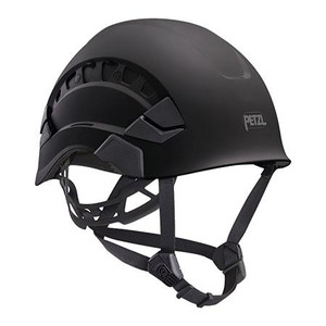 PETZL Comfortable ventilated helmet