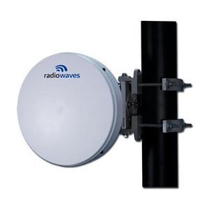RADIOWAVES 17.7 - 19.7 GHz 1' High Performance Microwave Antenna. Single Pol. 34dBi mid gain. Rectangular Remec Radio Interface. Incl pipe mnt & Radome