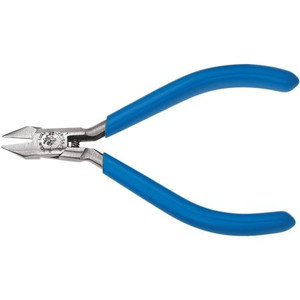 KLEIN midget daigional flush-cut, tapered-nose cutter. Spring-loaded action for self-opening. Blue plastic handles. 4-1/2" OAL