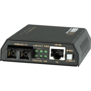 SIGNAMAX 10/100BaseT/TX to 100BaseFX Switching Fiber Optic Media Converter. SC Singlemode fiber connection, 15 km span. RJ-45 connector.