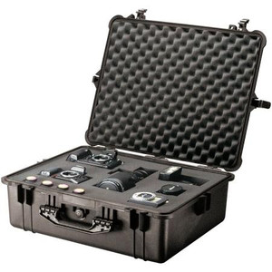 PELICAN 1640 Cube Case w/retractable handle, 4 polyurethane wheels with stainless steel bearings. 38lbs. I.D. 23.7"x24"x13.9" Black. Foam Included.