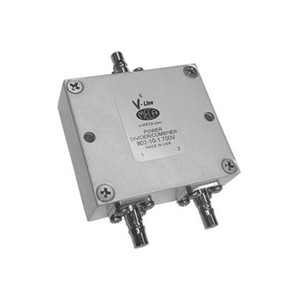 MECA 698-2700 MHz two-way power divider. 40 watts. 1.20 typical VSWR. 20dB min. isolation between ports. QMA-Female connectors.