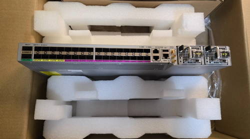 Cisco N540-ACC-SYS 24x1/10GE, 8x10/25GE, 2x100GE w/ Dual DC PSU NEW IN BOX