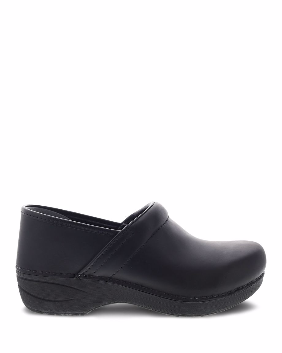 Dansko XP 2.0 Waterproof Pull Up Clog display picture 3