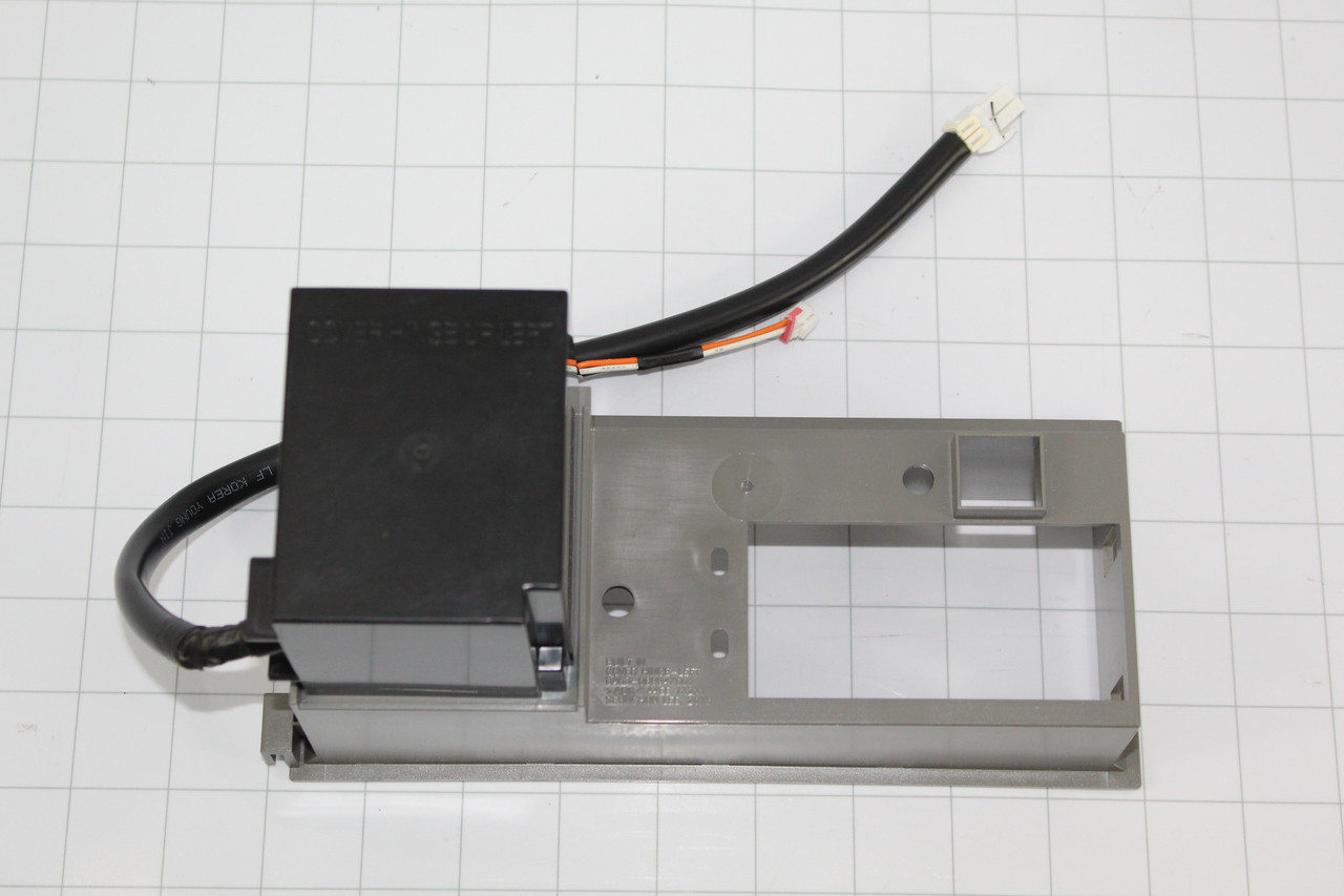 Dacor 111577 - ASSY COVER HINGE-UP LEFT - Image Coming Soon!