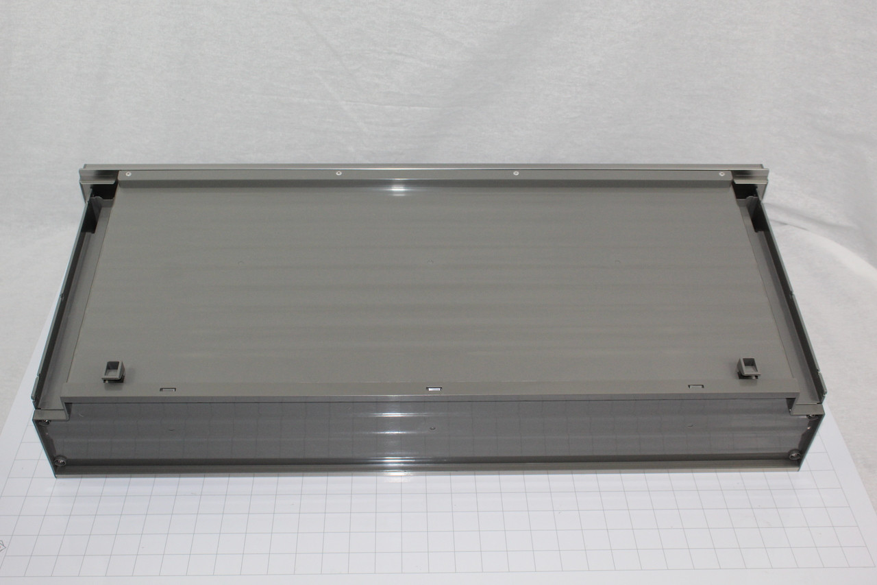 Dacor 111676 - ASSY CASE VEG-MIDDLE 36" - Image Coming Soon!