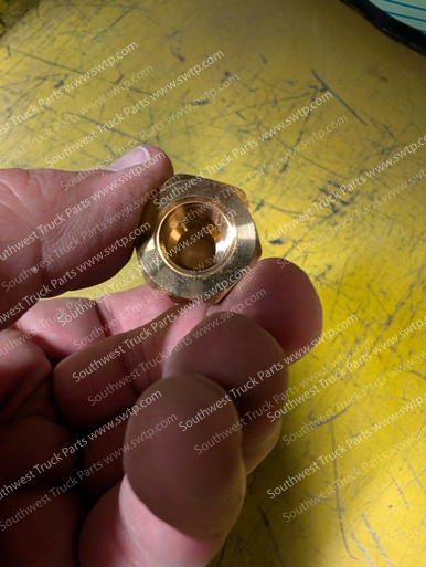 Bendix 800375 SC-3 Single Check Valve – 1/4" Female x 1/4" Male NPT