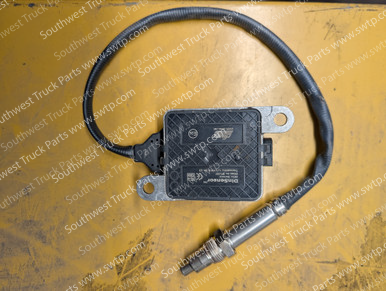 Dinex 3FL001 NOx Sensor for Detroit Diesel/Freightliner – SCR Inlet – Replaces A0101532228