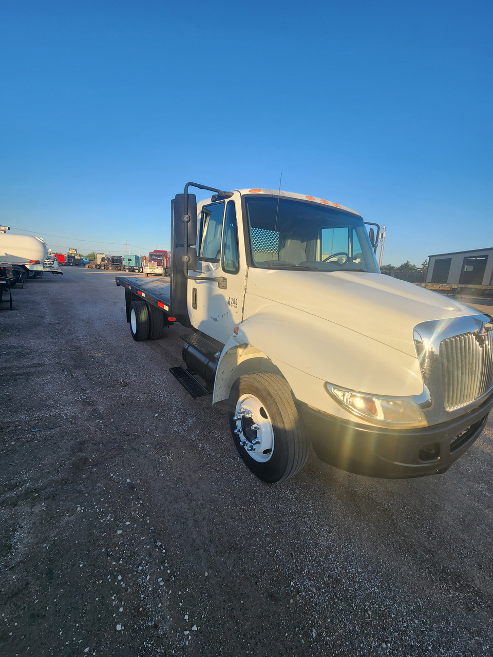 2004 International Flatbed Truck, Contractor Truck