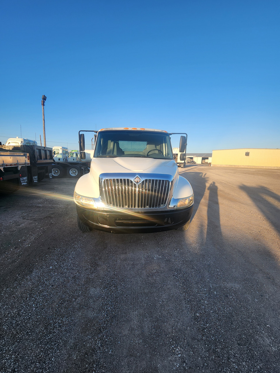 2004 International Flatbed Truck, Contractor Truck