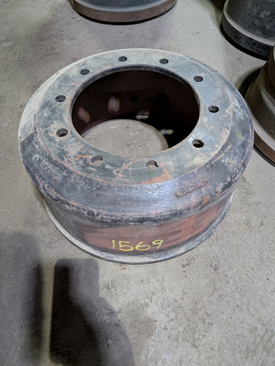 Used Gunite 1569 Brake Drum – Heavy-Duty Commercial Truck