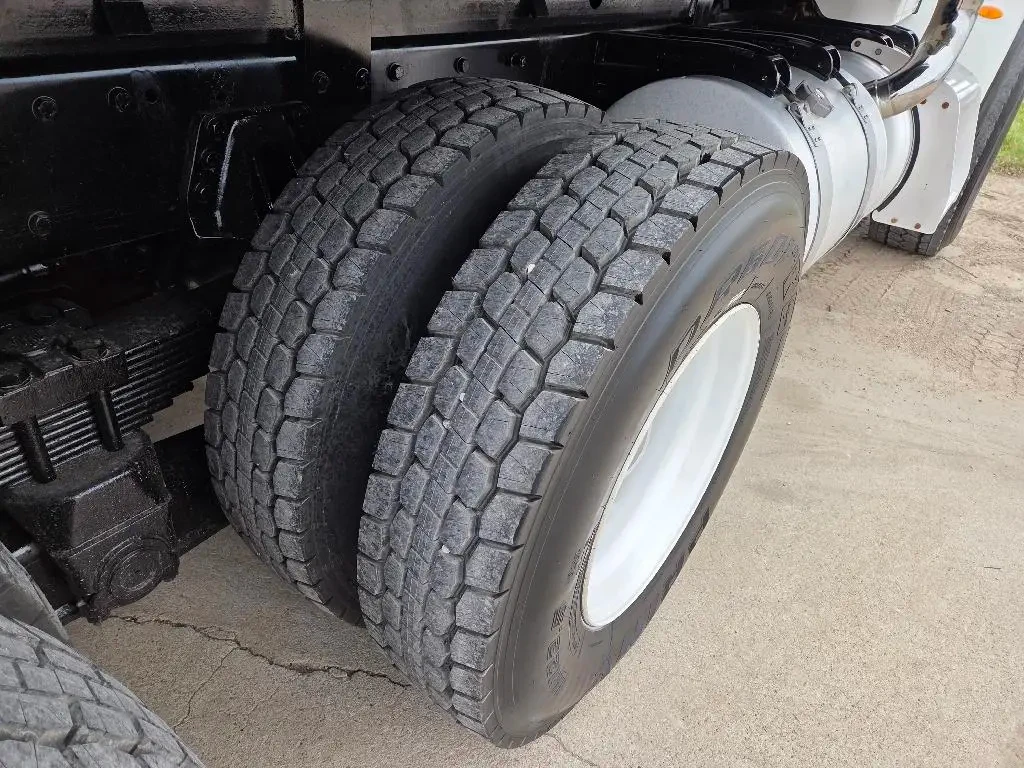 Used 2007 PETERBILT Dump Truck, Asphalt Distributor Truck - 340 For Sale