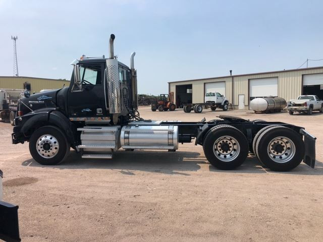 2015 Western Star Conventional - Day Cab