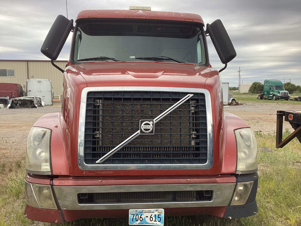 2007 VOLVO TRACTOR VE D12