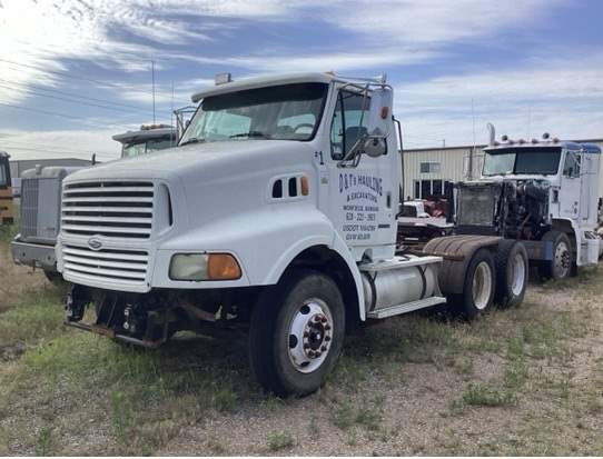 1999 STERLING A9513