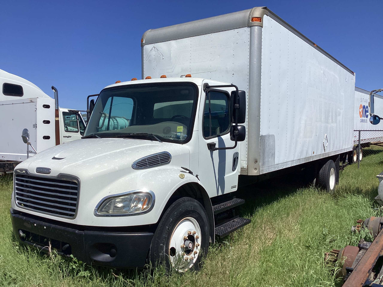 2009 FREIGHTLINER M2106