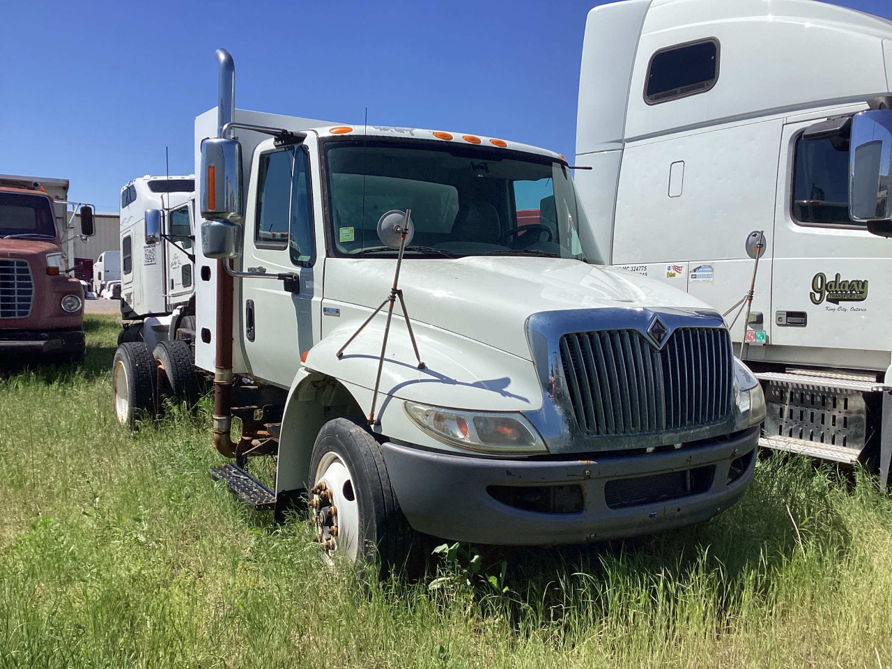 2009 INTERNATIONAL 4300