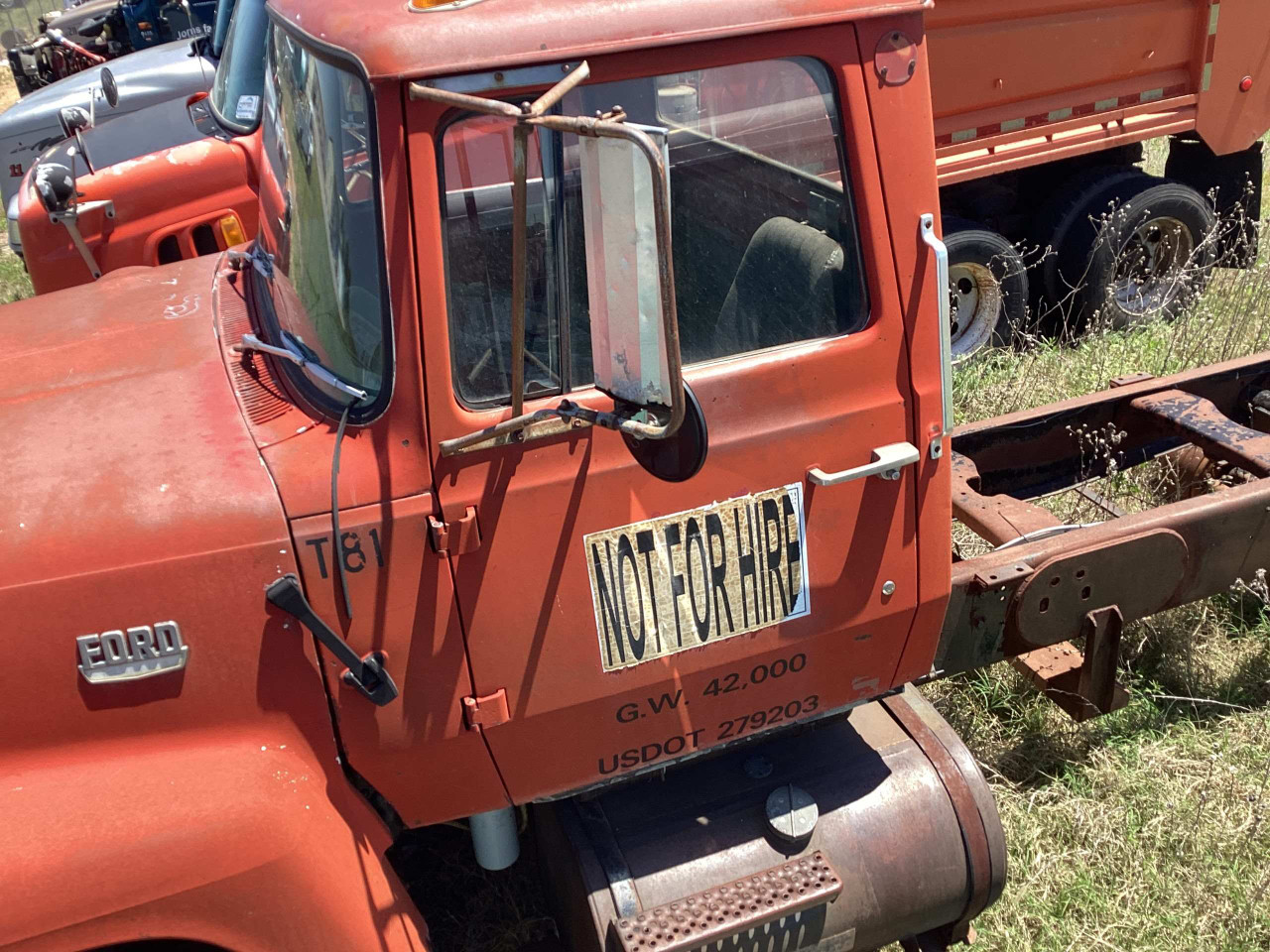 USED PARTS FOR SALE - 1977 FORD F8000