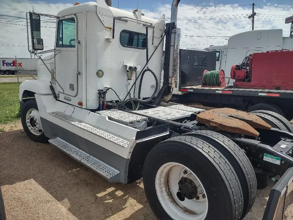 Used 1999 FREIGHTLINER Hauler - FLD For Sale