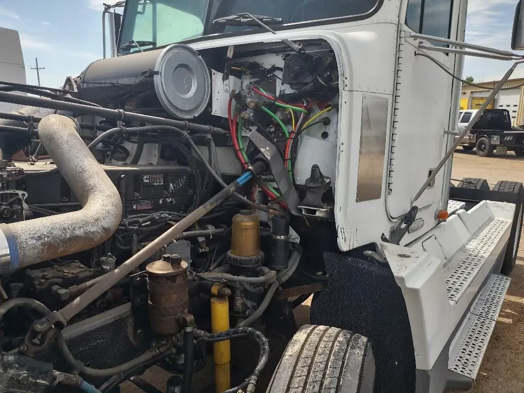 Used 1999 FREIGHTLINER Hauler - FLD For Sale
