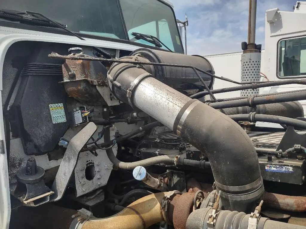 Used 1999 FREIGHTLINER Hauler - FLD For Sale